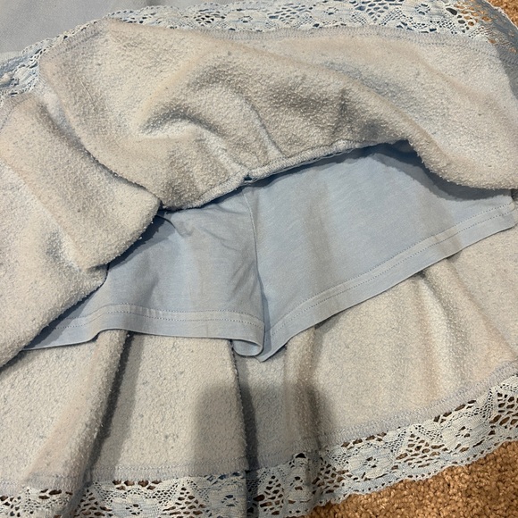 Out From Under Urban Outfitters Jayden Set - Picture 5 of 5